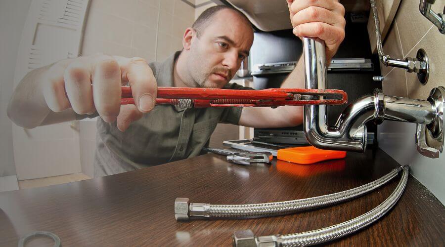 Local expert plumbing services in Francisco, IN